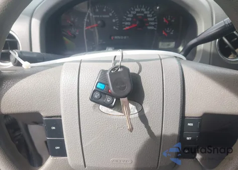 2005 Ford F-150 Stx/Xl/Xlt from USA, damaged, VIN 1FTRX12W05NA13318